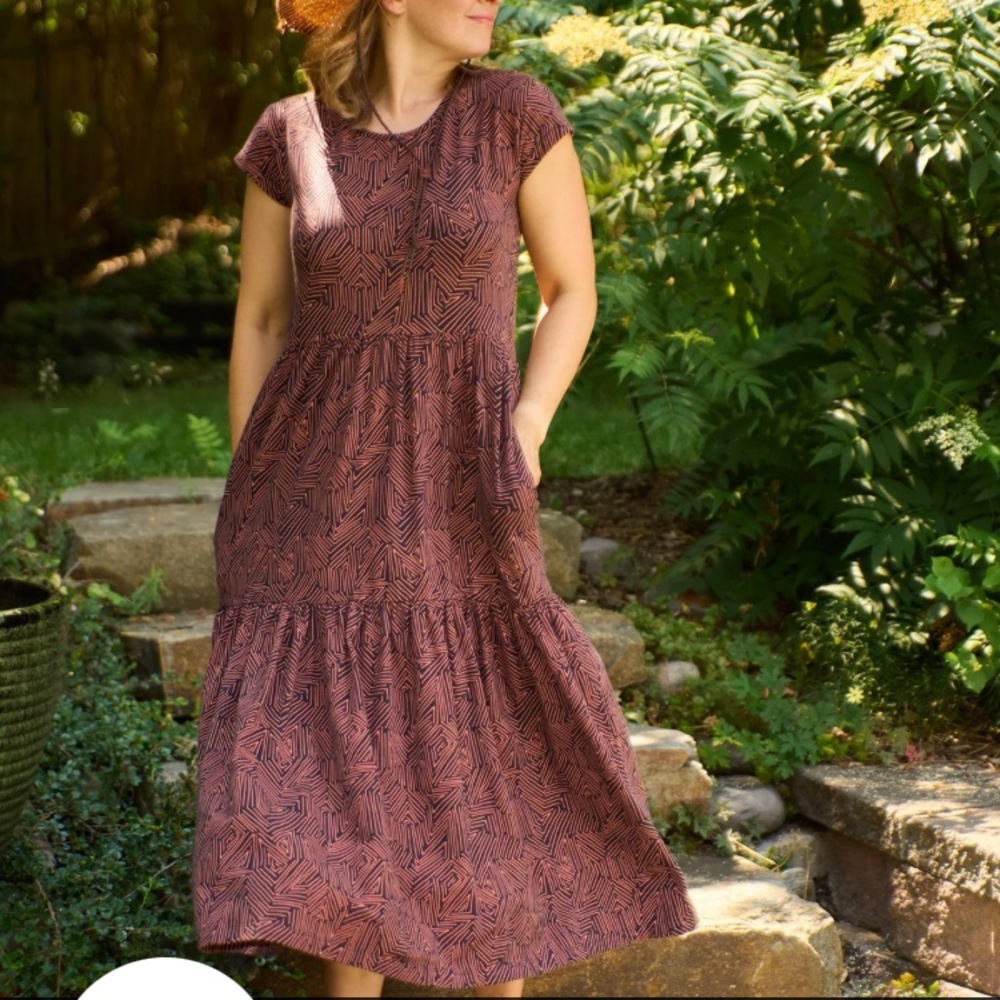 Mata Traders Tiered Jersey Dress XS Tree Rings Blue